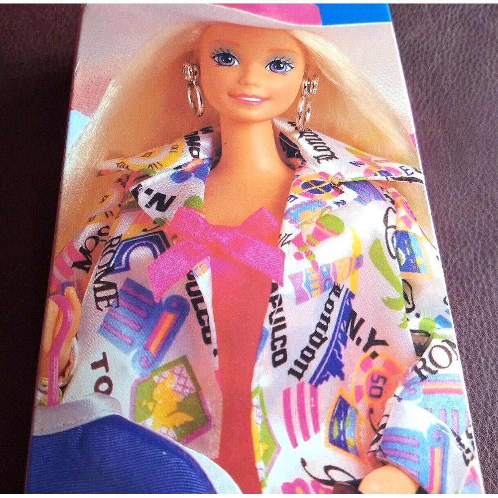 International Travel BARBIE Doll 1995 Special Edition‎ Brand New Sealed Box NRFB - Picture 4 of 14